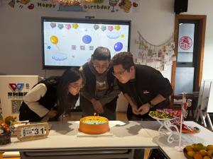 定格十月美好！东吴网架生日会让温暖与欢笑同行